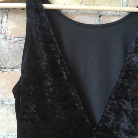 Little Black Velvet Dress - Picture 3 of 5